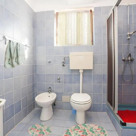 Valentina And Apartment *