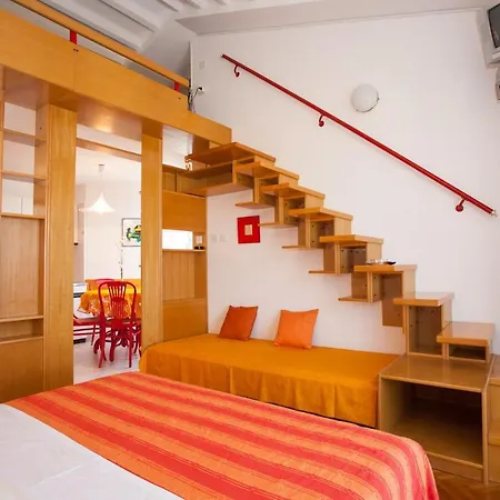 Valentina And Apartment